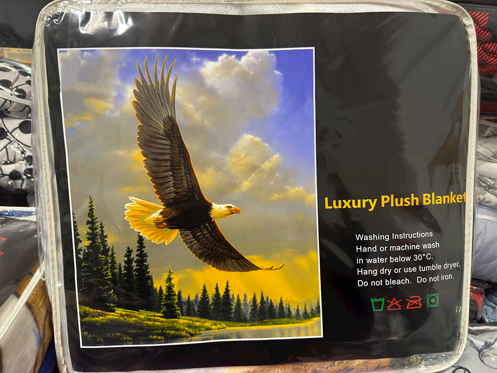 Queen Size Eagle Luxury Plush Blanket
